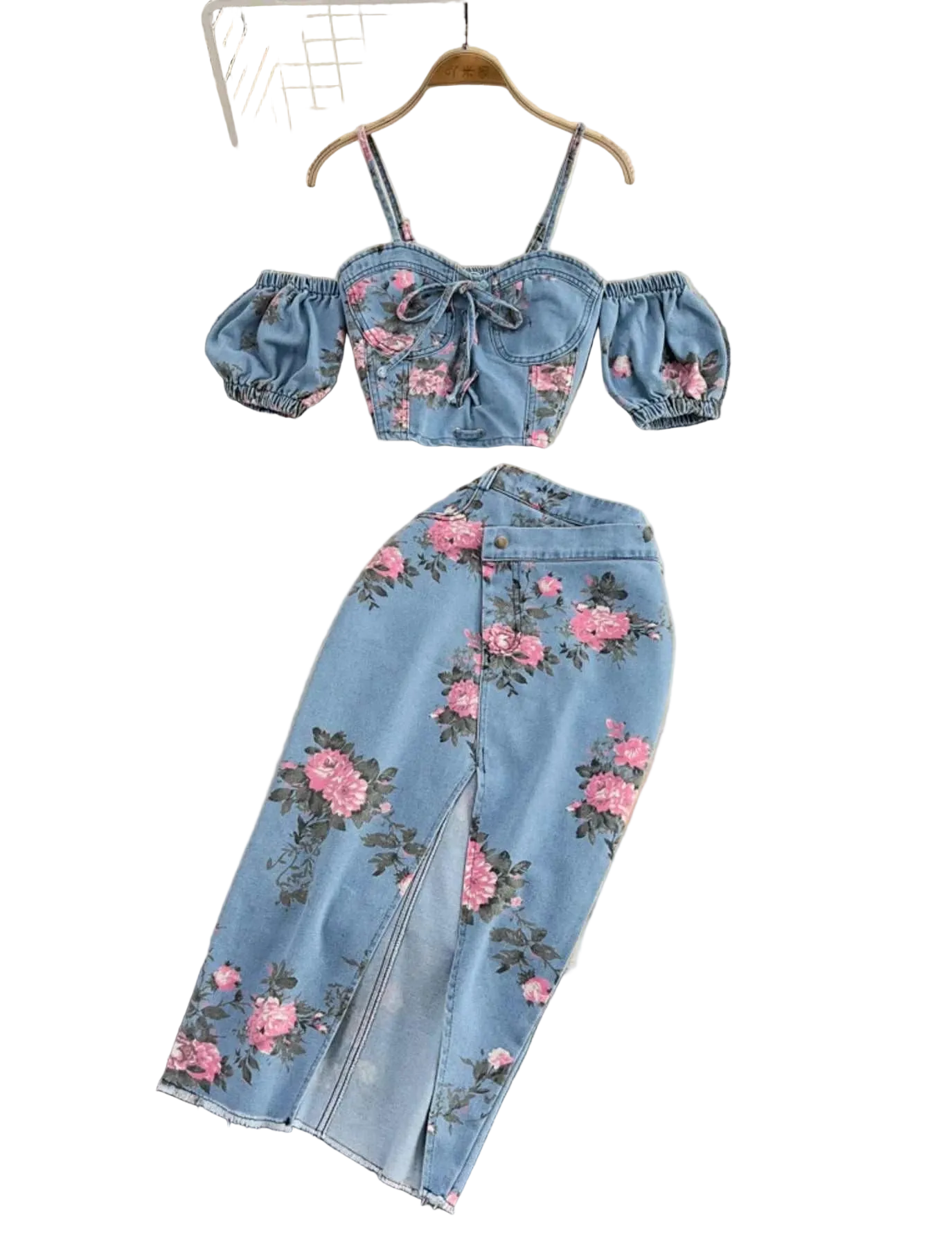 Floral print sweetheart neck cami with puff sleeves and denim skirt set with slit and smocked waist