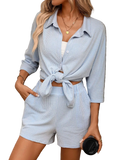 Two-piece textured shirt and shorts set with buttons and pockets in slightly stretchy fabric